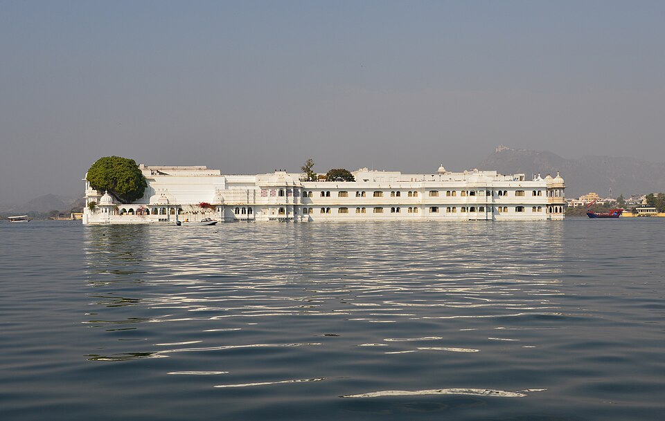 Lake Palace on Lake Pichola in Udaipur